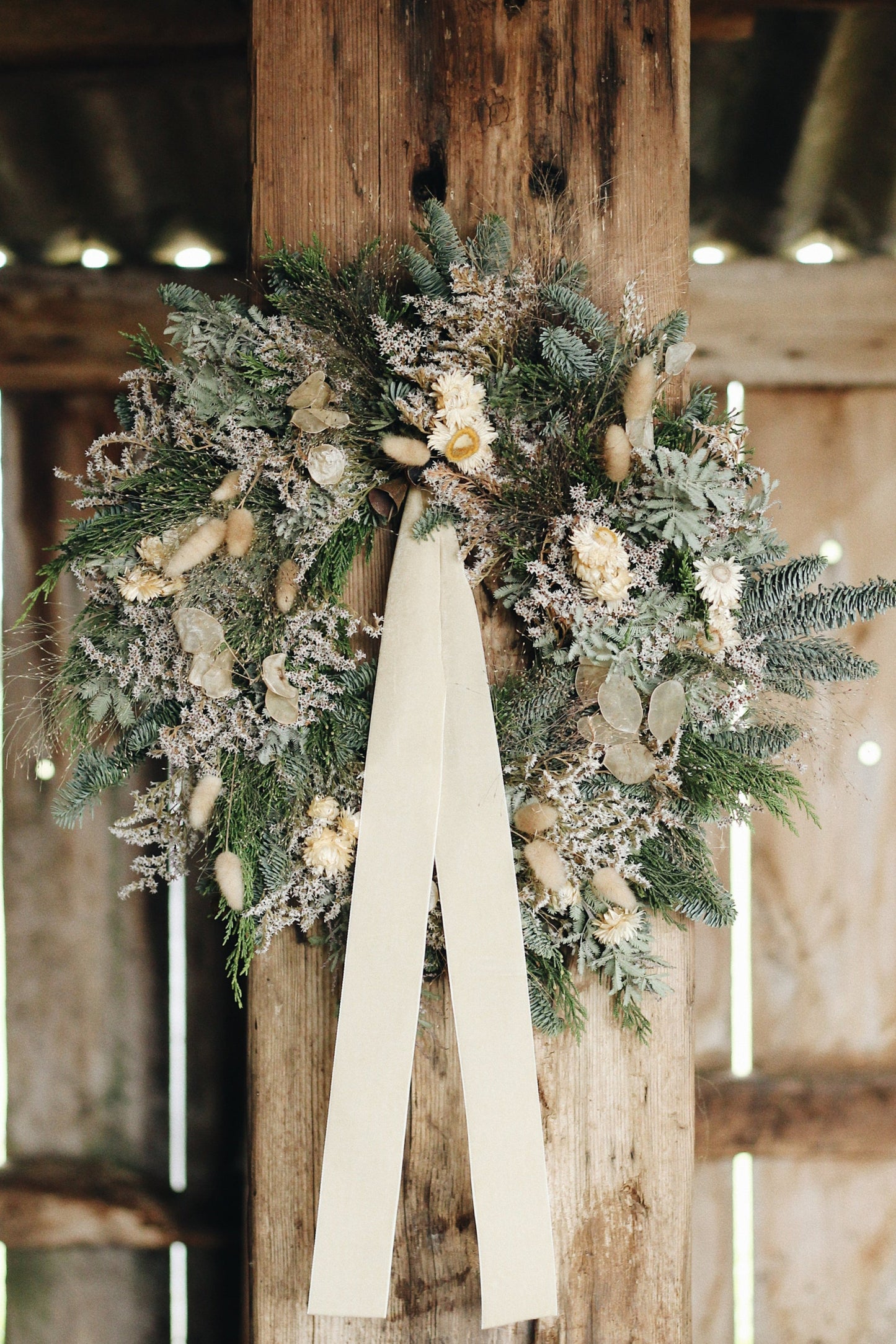 White Harvest Christmas Wreath