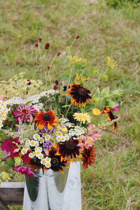 OCTOBER - Autumn Hand-tied Arrangement
